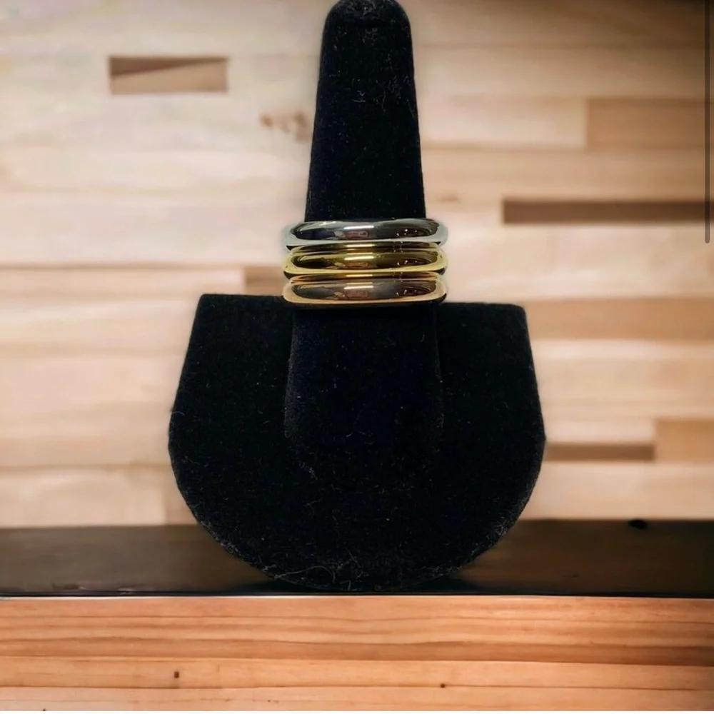 Silver and Gold Textured Rings Collection - Picture 3 of 3